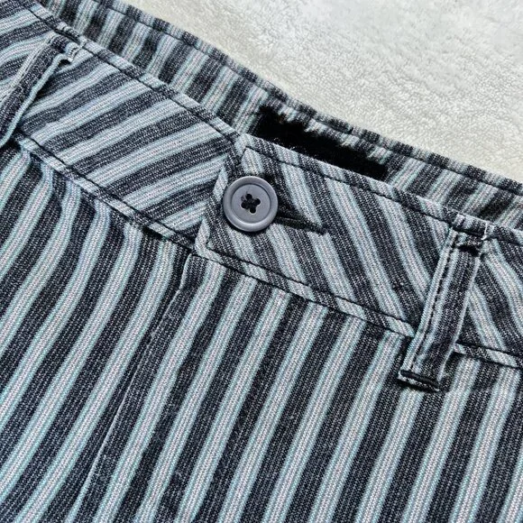 Women's Lilu Brand Bermuda Shorts | Gray Striped | Size 5 | 100% Cotton - Picture 7 of 13